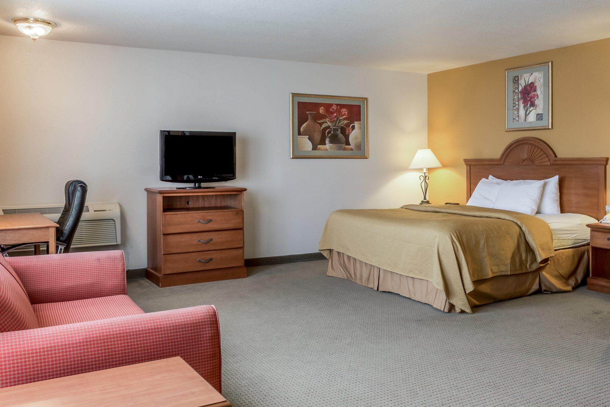 Quality Inn Huron Экстерьер фото